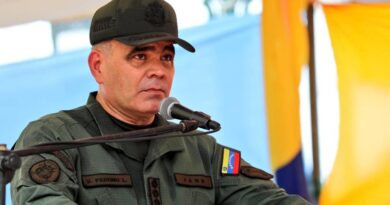 Padrino López confirmó presencia de la CIA en Venezuela Padrino López confirmó presencia de la CIA en Venezuela