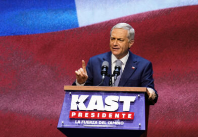Chile reclama por dichos «inaceptables» de Petro contra Kast