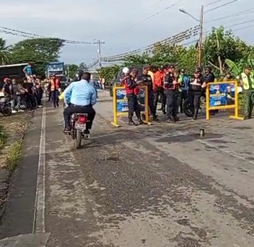 Restringido el paso por la Carretera Panamericana tras desbordamiento del río El Arenoso