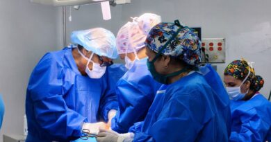 Gobernador Arnaldo Sánchez fortalece la salud en Mérida con jornadas quirúrgicas gratuitas