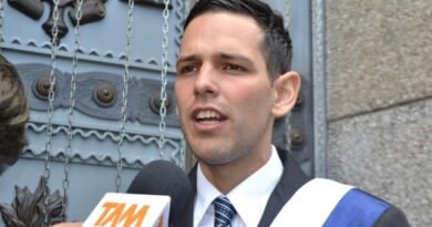 Detienen en EEUU al exalcalde opositor Carlos García