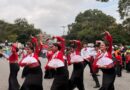 Más de 1500 artistas brillaron en la Avenida Las Américas durante el monumental desfile de Bandas Show