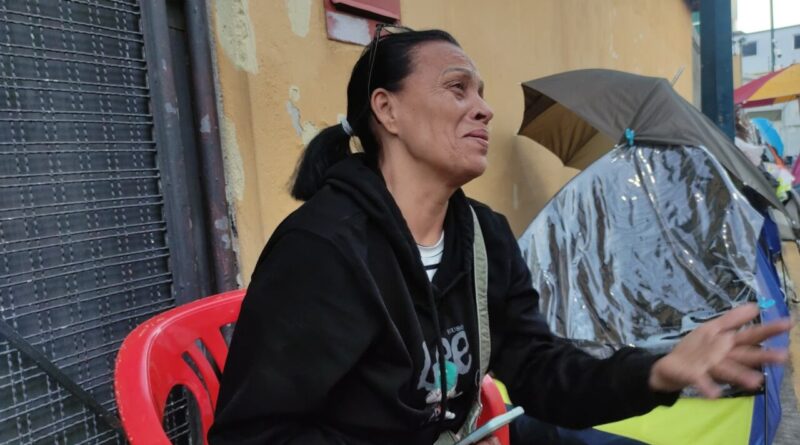 Localizan a la presa política Aliannis Araujo tras desmayo de su madre en protesta en la UCV