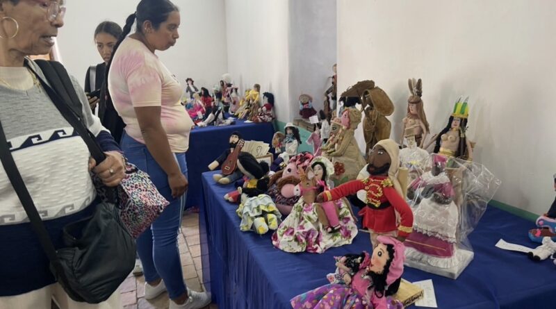 Celebran con éxito el XI Encuentro de Muñequeras  del estado Trujillo