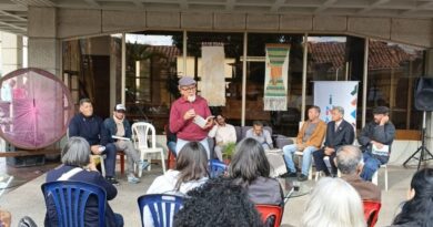 La palabra se hizo magia en el Día Internacional de la Poesía