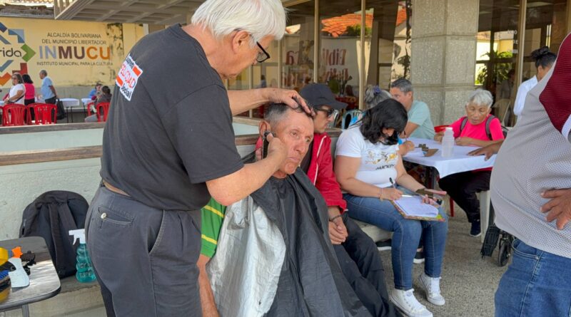En jornada integral de salud atendieron a cultores de Mérida