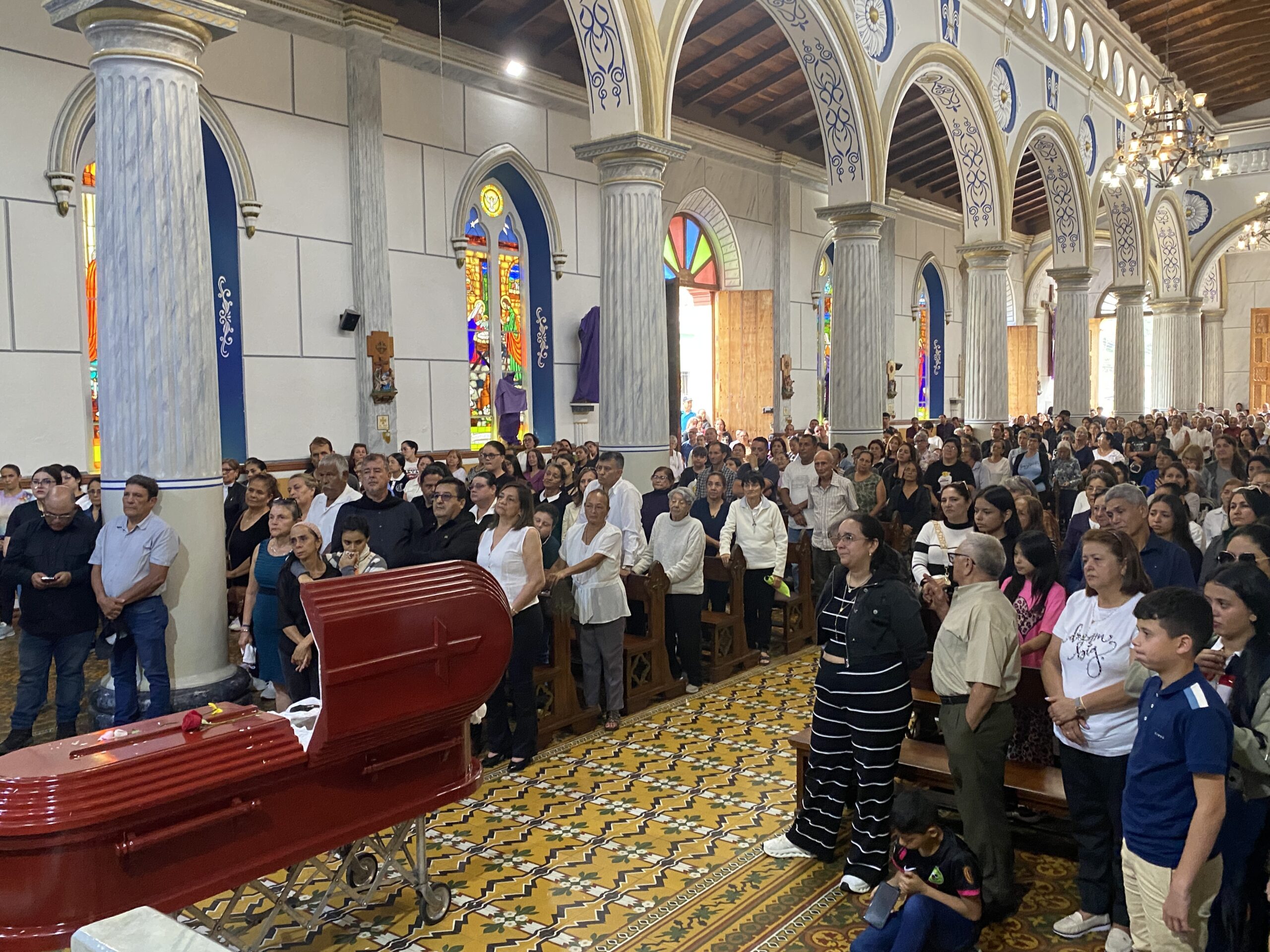 Zea despide con honores y melodías al joven músico Brayan Ramírez