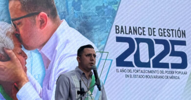 Alcalde Nelson Álvarez acompañó al gobernador Arnaldo Sánchez en la entrega de Memoria y Cuenta 2025