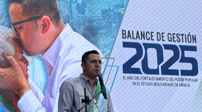 Alcalde Nelson Álvarez acompañó al gobernador Arnaldo Sánchez en la entrega de Memoria y Cuenta 2025