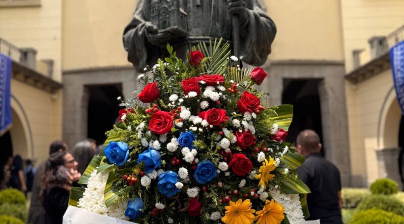 La ULA celebra 241 años de historia junto a autoridades regionales y municipales