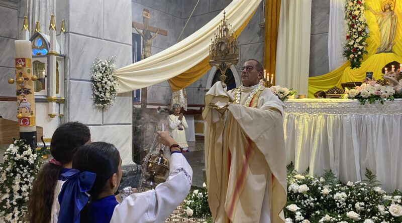Zea celebró con júbilo la Pascua de Resurrección tras una Semana Santa histórica